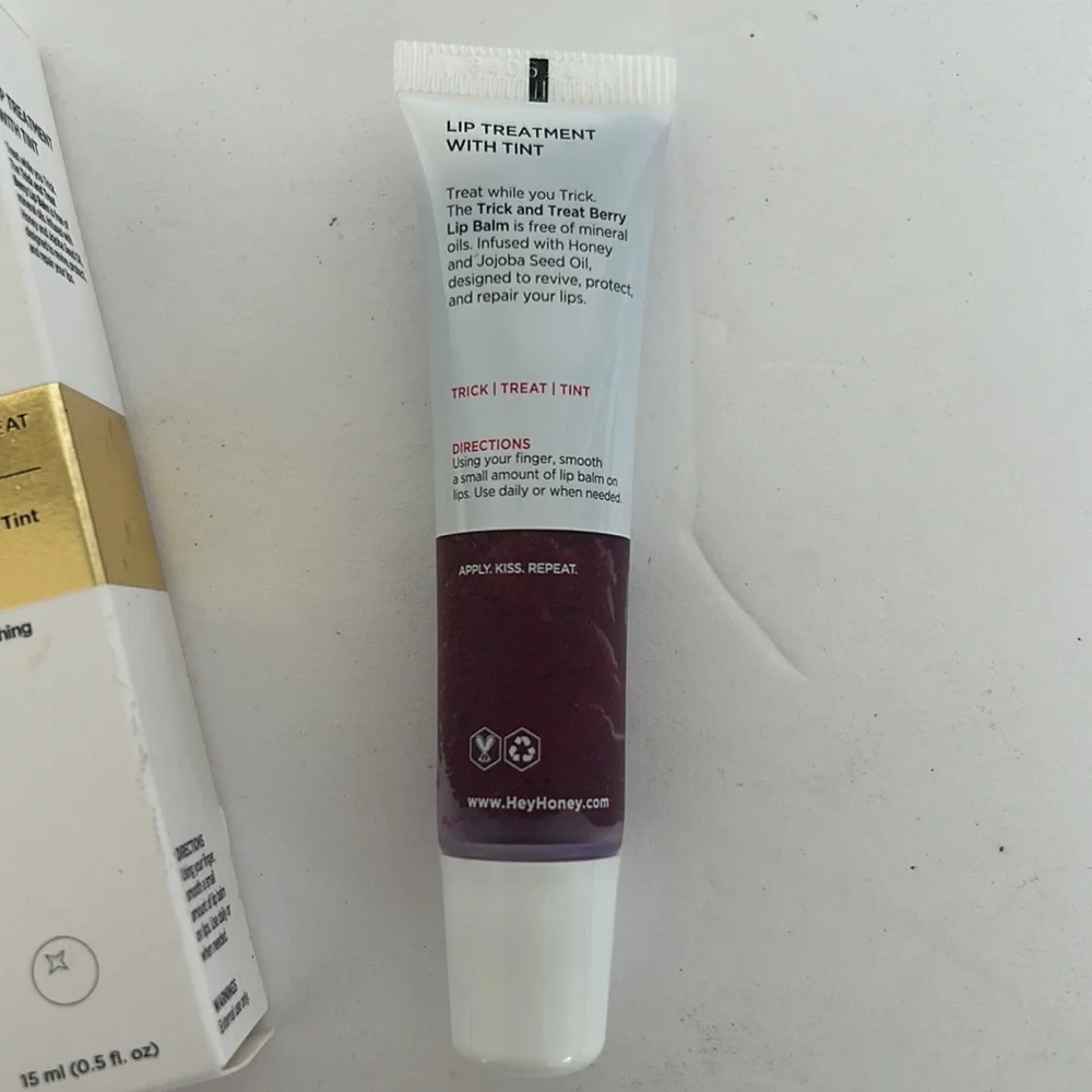 HEY HONEY BERRY LIP GLOSS NWT